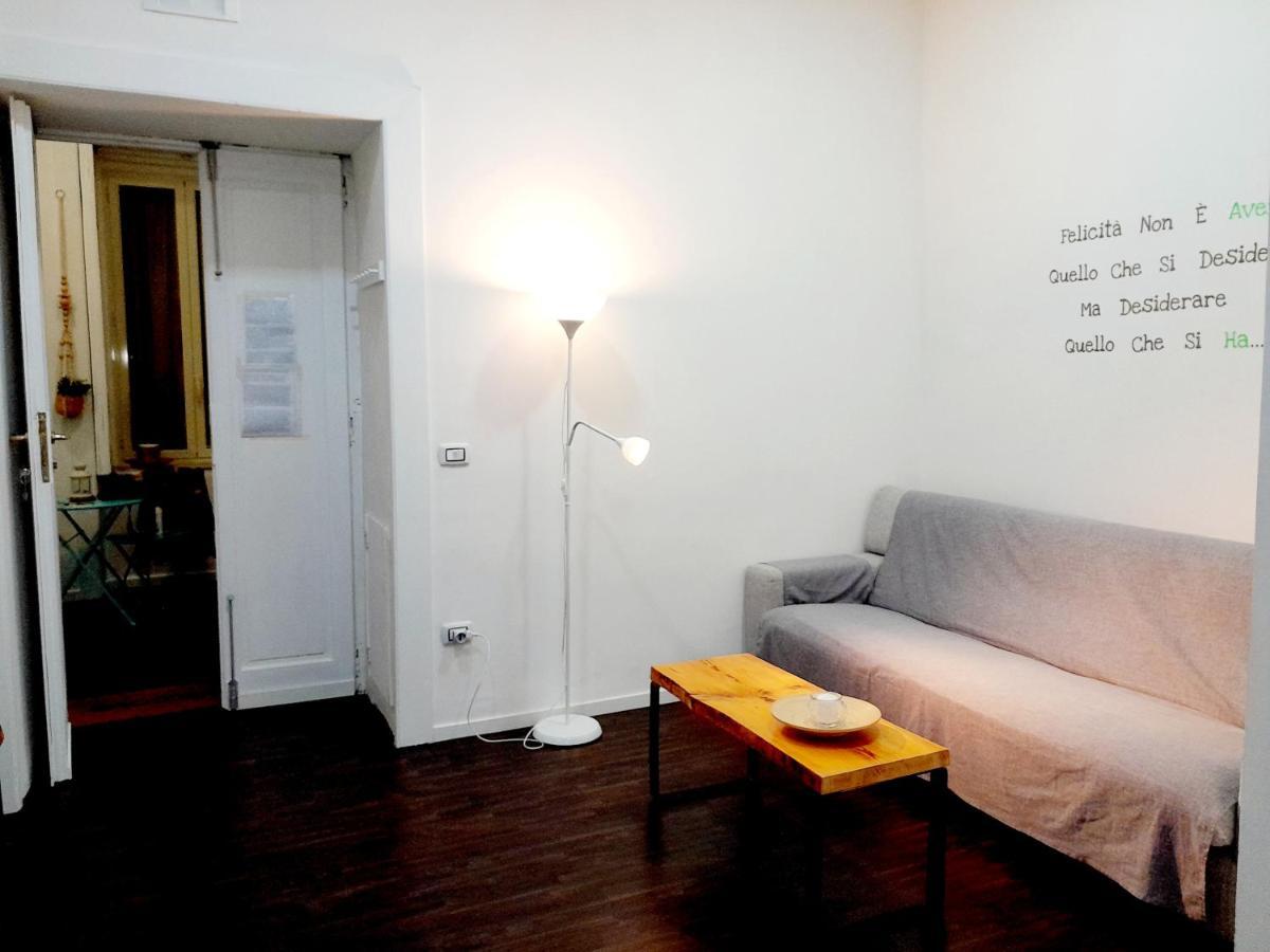 Piazza Carita' Centro Storico Appartement Napels Buitenkant foto