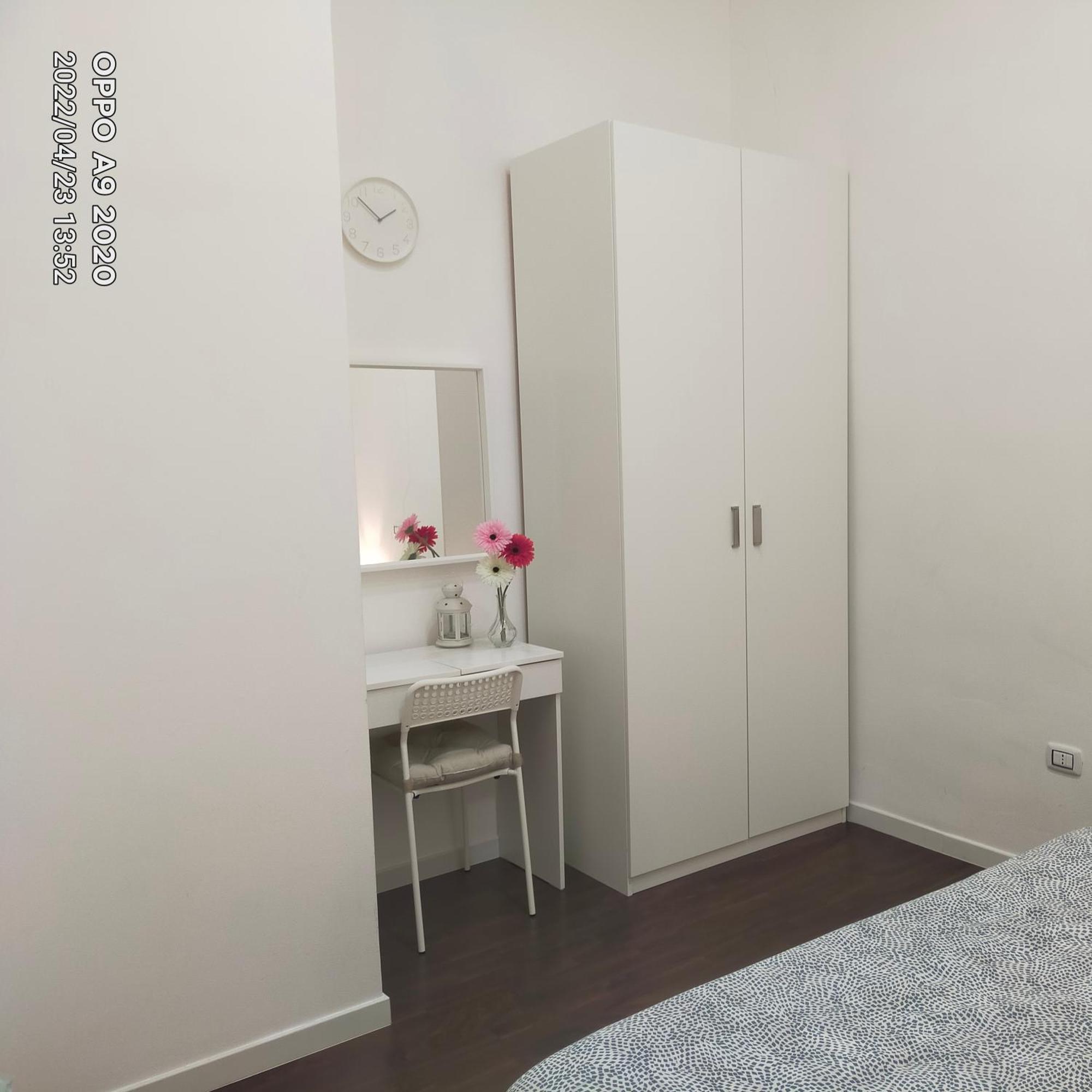 Piazza Carita' Centro Storico Appartement Napels Kamer foto
