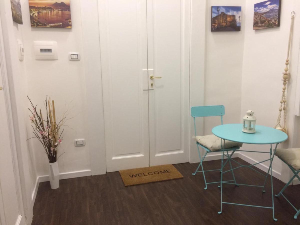 Piazza Carita' Centro Storico Appartement Napels Buitenkant foto